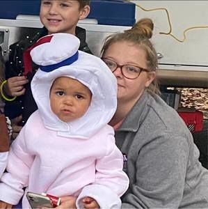 Meet your Posher, Troy